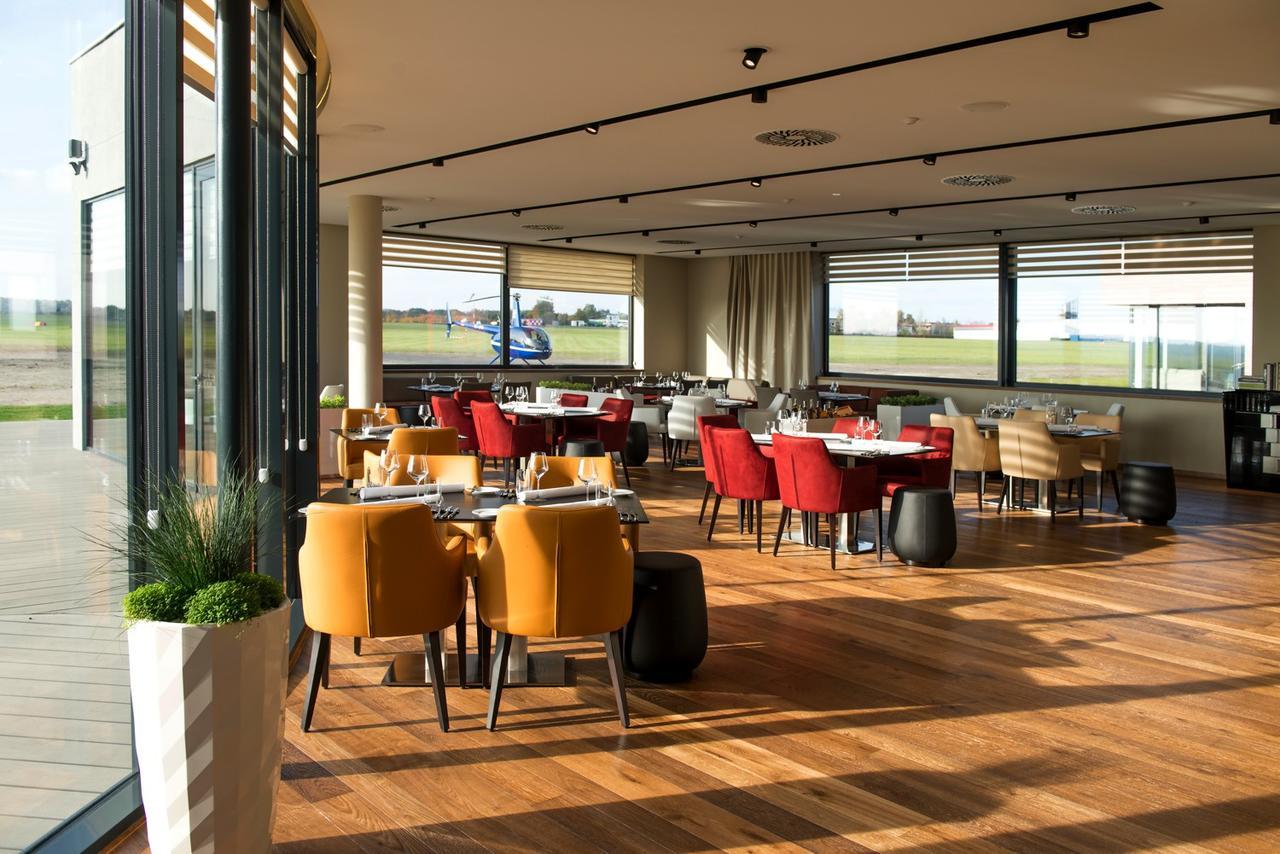 Mg Restaurace/Luxury Apartments Mladá Boleslav Dış mekan fotoğraf